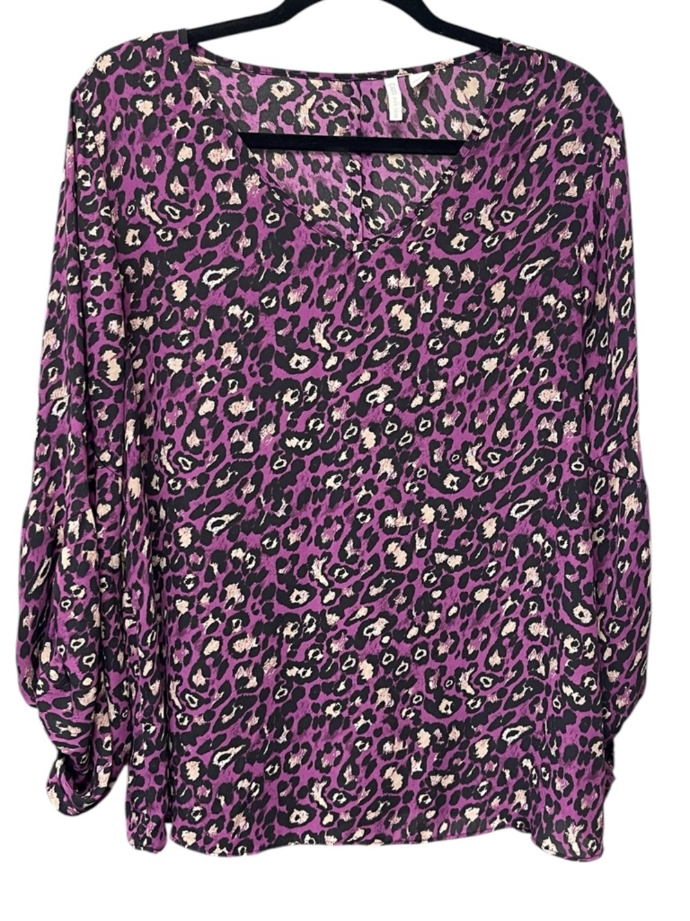 Cato Purple Leopard Print Blouse with Cream Accents Long Sleeve Size Large